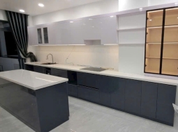 10+ Mẫu Bàn Bếp Bằng Đá Hoa Cương Sang Trọng, Bền Đẹp Cho Mọi Không Gian